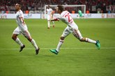 GIF：穆勒帽子戏法，拜仁6-2勒沃库森