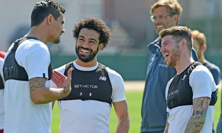 克洛普调侃：我们裸体训练也无所谓，他们就关注萨拉赫