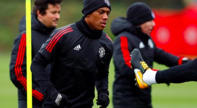 传穆里尼奥愿意放走马夏尔，或签左脚边锋替代