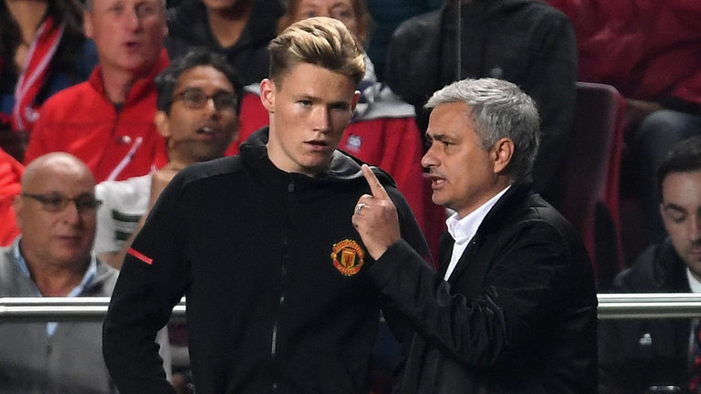 麦克托米奈：感谢穆帅给我机会，他帮了我很多很多