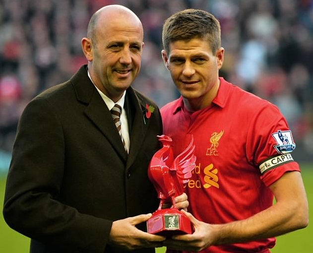 邮报：杰拉德最快下周入主流浪者，麦考利斯特出任助教