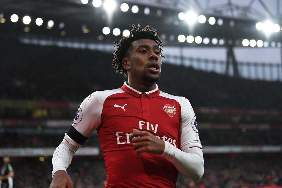 GIF：伊沃比爆射破门，<a href=https://www.310bf.com/tags-%E9%98%BF%E6%A3%AE%E7%BA%B3-0.html target=_blank class=infotextkey>阿森纳</a>扩大领先优势