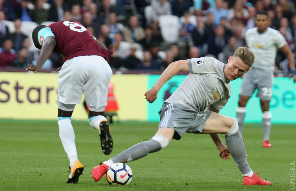 锁定亚军！<a href=https://www.310bf.com/tags-%E6%9B%BC%E8%81%94-0.html target=_blank class=infotextkey>曼联</a>客平西汉姆联领先热刺4分