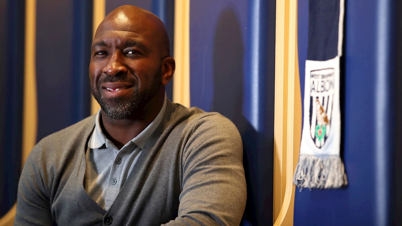 官方：西布朗临时主教练达伦-摩尔转正