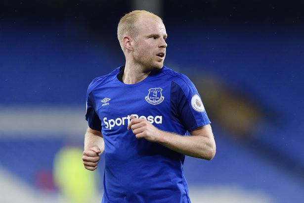 克拉森：下定决心留在埃弗顿，争取被新教练看上