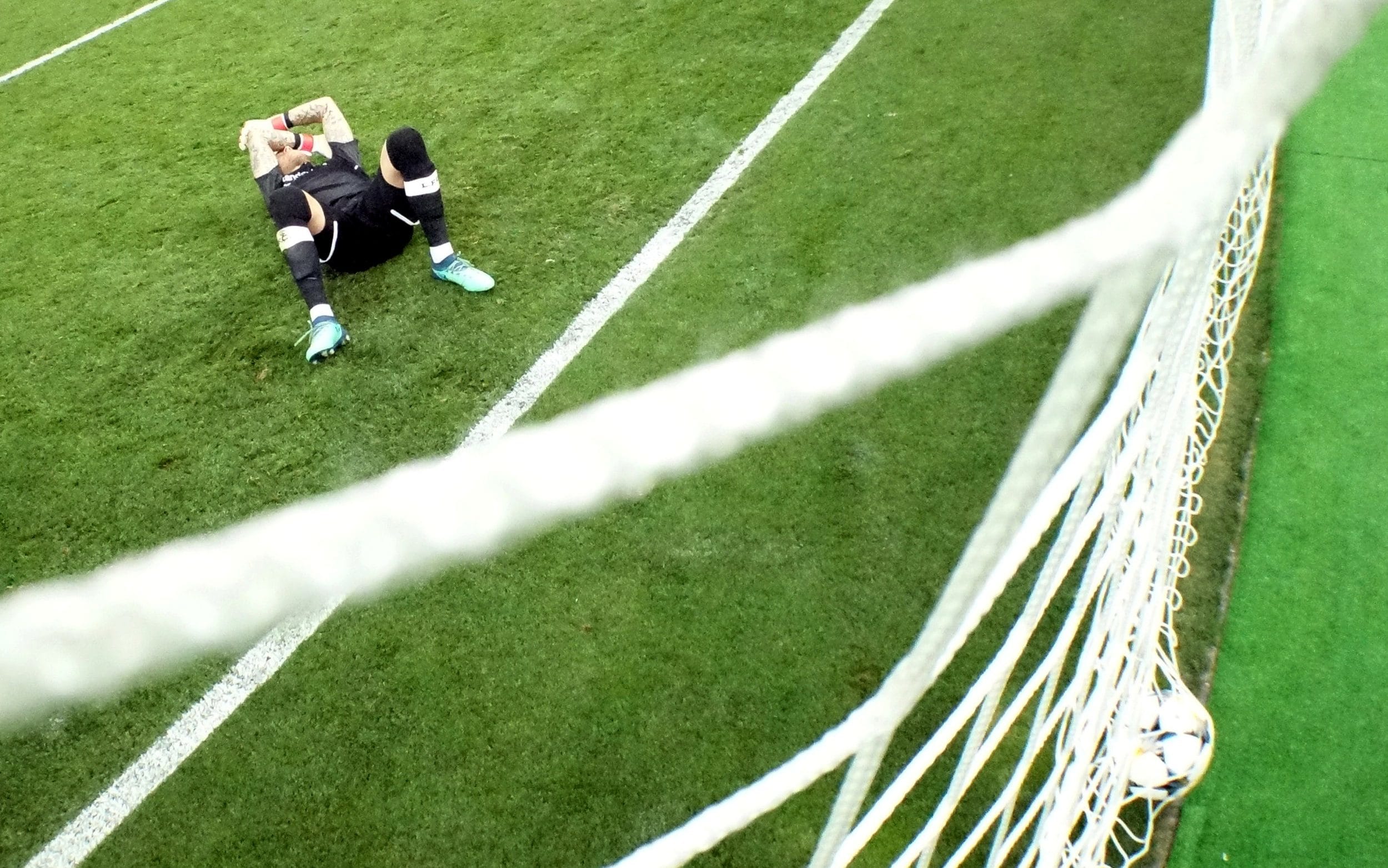 每日电讯报：宁缺毋滥，利物浦重新追求阿利松