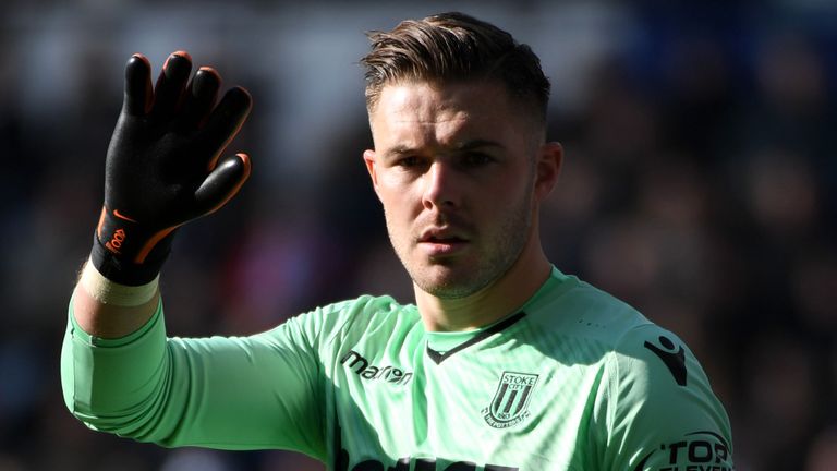 天空体育：若库尔图瓦离队，巴特兰是<a href=https://www.310bf.com/tags-%E5%88%87%E5%B0%94%E8%A5%BF-0.html target=_blank class=infotextkey>切尔西</a>的候选门将之一