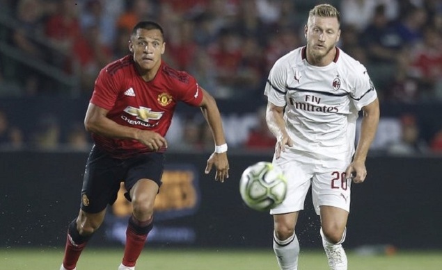 桑切斯单刀破门苏索扳平，曼联点球9-8总比分10-9战胜AC米兰