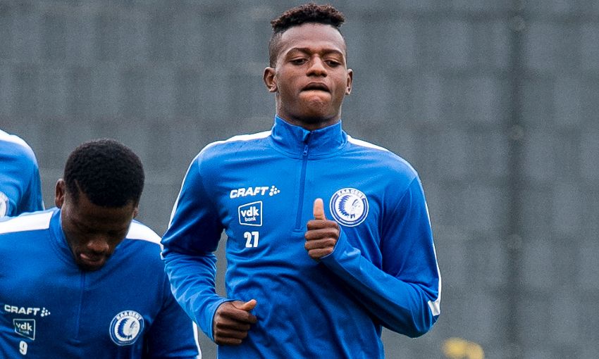 官方：利物浦年轻后卫阿罗约租借前往比利时根特