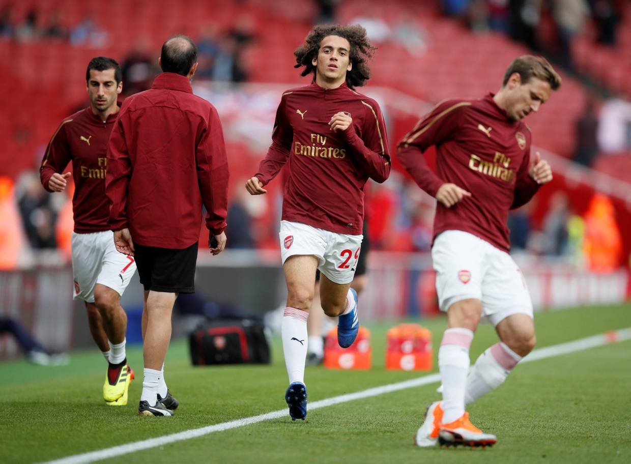 古恩多齐：队内完全没有矛盾，我们知道今年能取得成绩