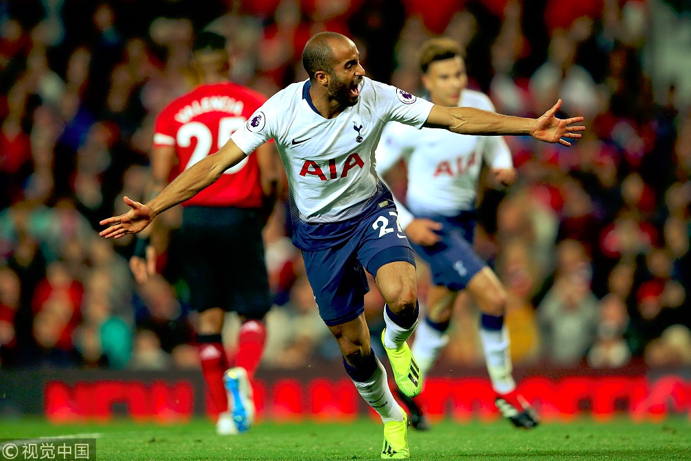 GIF：凯恩虚晃一枪，埃里克森助攻小卢卡斯扩大领先