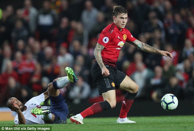 卡拉格：没法批评林德勒夫，他的水准级别不够