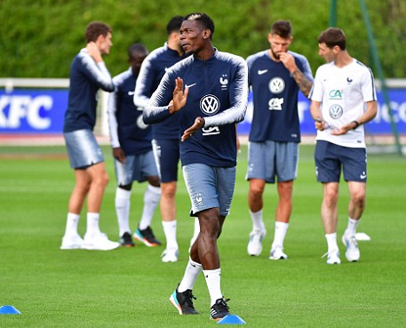 正无穷！迎接国家联赛，博格巴再换新发型