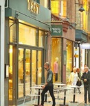 邮报记者探访瓜帅曼市餐馆，两人花掉113英镑