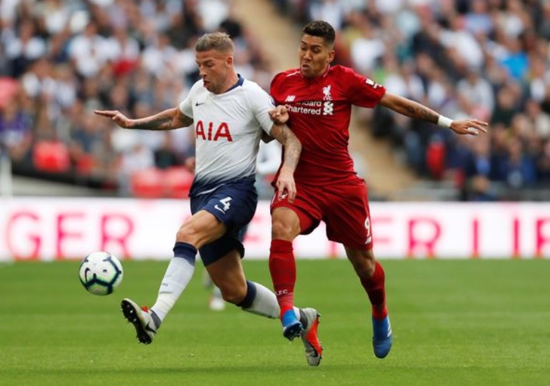 球衣哪来的？阿尔德韦雷尔德球衣竟无热刺队徽