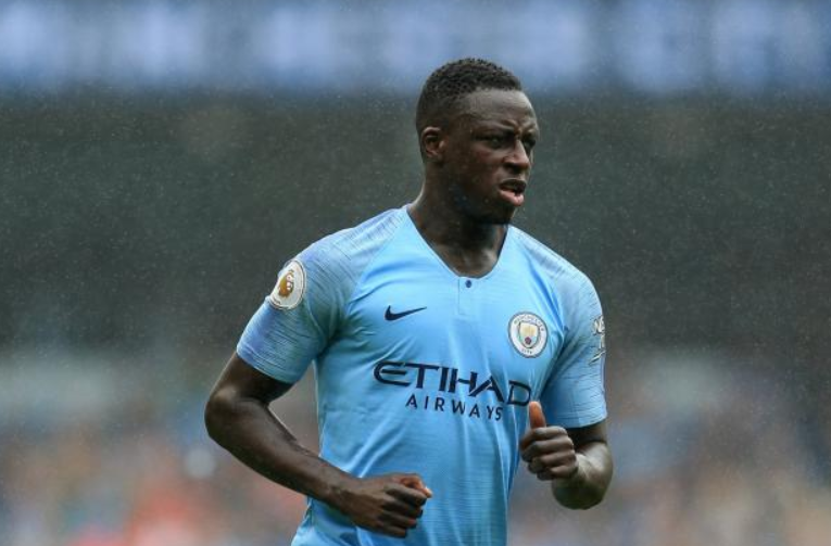 没入选曼城阵容，门迪给两百万范特西玩家道歉：让你们失望了