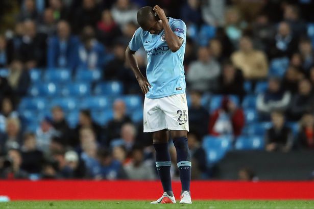 费尔南迪尼奥：遭遇失利后更衣室氛围十分严肃