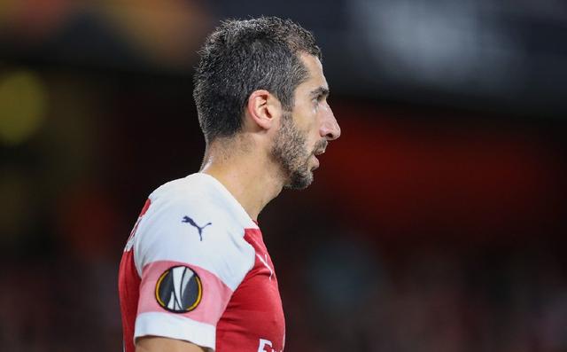 官方：姆希塔良脚踝受伤，将进一步评估伤情