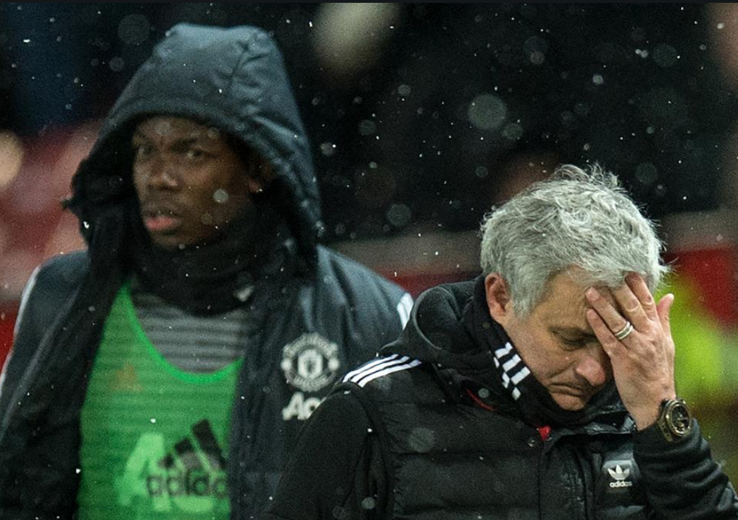 GIF：比赛时间所剩无几，博格巴提前离场