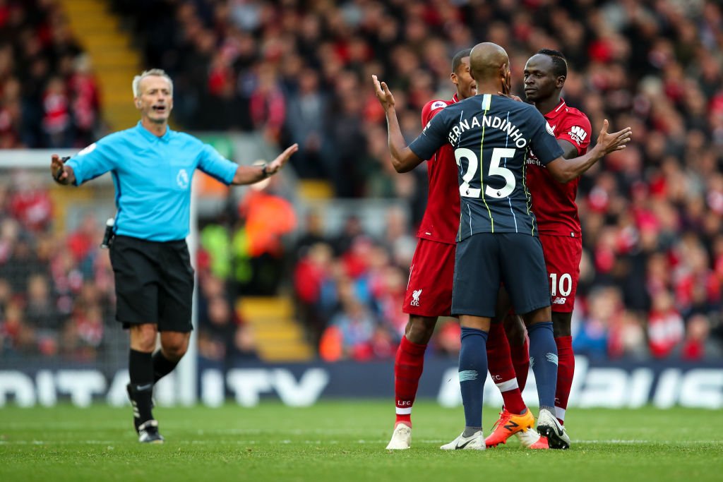 GIF：范戴克送点，马赫雷斯主罚打飞