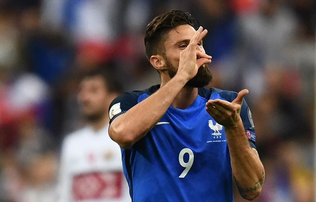 吉鲁：我一直在帮别人进球；希望超过特雷泽盖的国家队进球数字