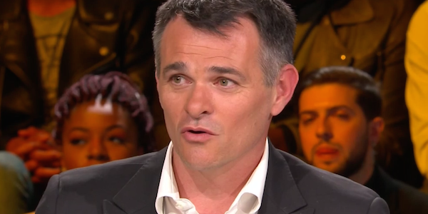 萨尼奥尔：姆巴佩应该踢回边路，因为吉鲁和格列兹曼配合更默契