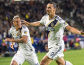 伊布：现在只专注比赛，暂时不会考虑回曼联