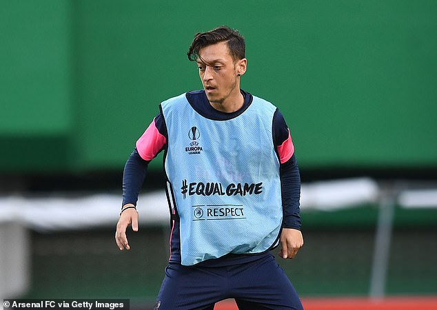 厄齐尔：德国是我从小就支持的球队，现在当然也支持