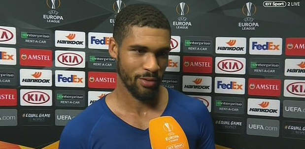 哈格里夫斯：奇克就像一把真正的瑞士军刀