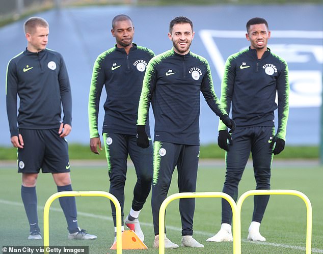 B席：在青年队我甚至踢不上球，如今我在曼城享受比赛