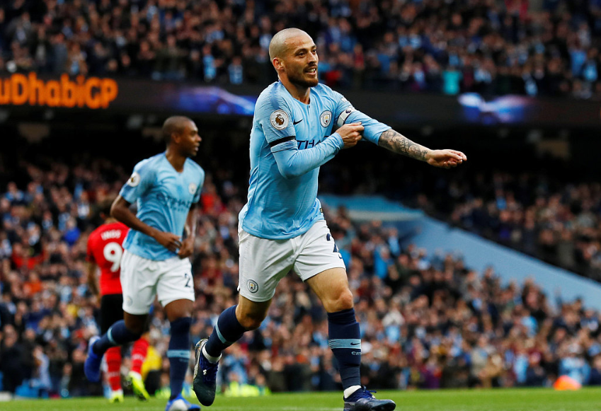 GIF：今夜不设防，大卫-席尔瓦凌空抽射再下一城