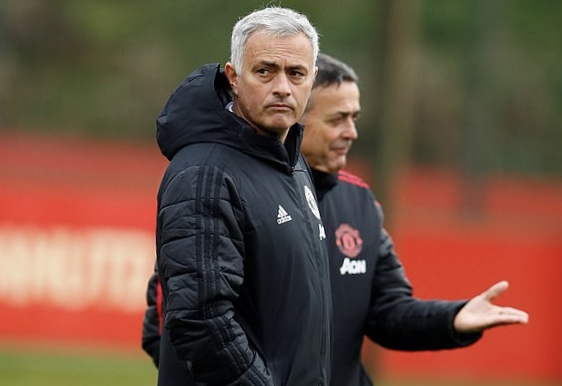 缺战尤文？卢卡库仍未现身<a href=https://www.310bf.com/tags-%E6%9B%BC%E8%81%94-0.html target=_blank class=infotextkey>曼联</a>在卡灵顿备战欧冠的训练