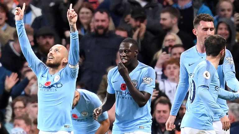 雷德克纳普：大卫-席尔瓦和哈维、伊涅斯塔同一水准