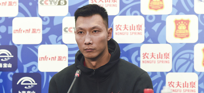 易建联：这场球更多的是用来演练战术
