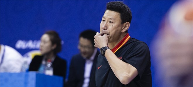 李楠：球队精神面貌不错，特意布置多打快攻