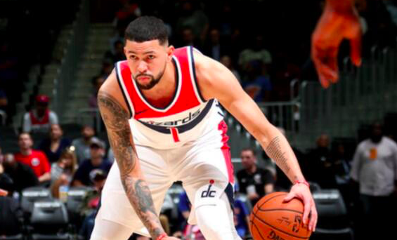 Woj：太阳同意和奥斯汀-里弗斯分道扬镳
