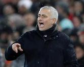 热刺旧将：穆帅的管理方法过时了，他与年轻球员间有代沟