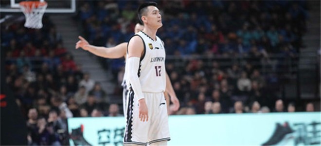 杨鸣生涯抢断数超越积臣升至历史第15位