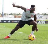 博格巴：在迪拜不是度假，这里的条件有利于我们刻苦训练