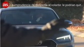 本泽马被拍到手指绑着绷带开车，按交规将被记分罚款
