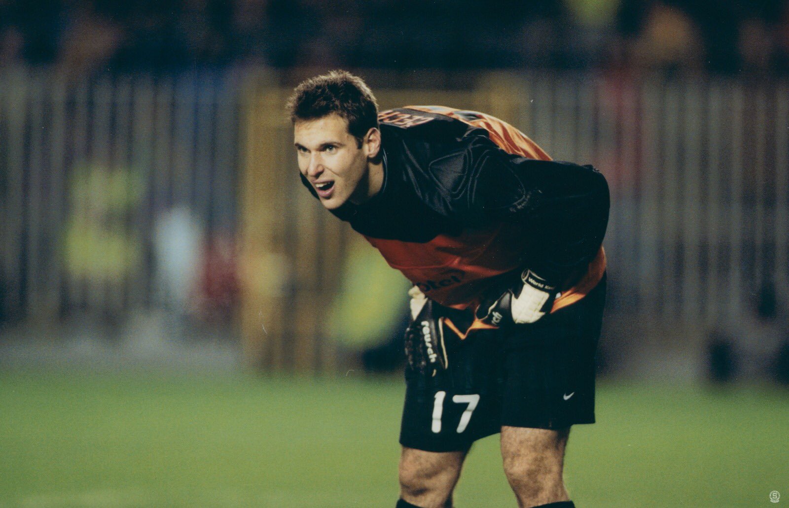 两老东家致敬切赫：很骄傲能成为你传奇生涯的一部分