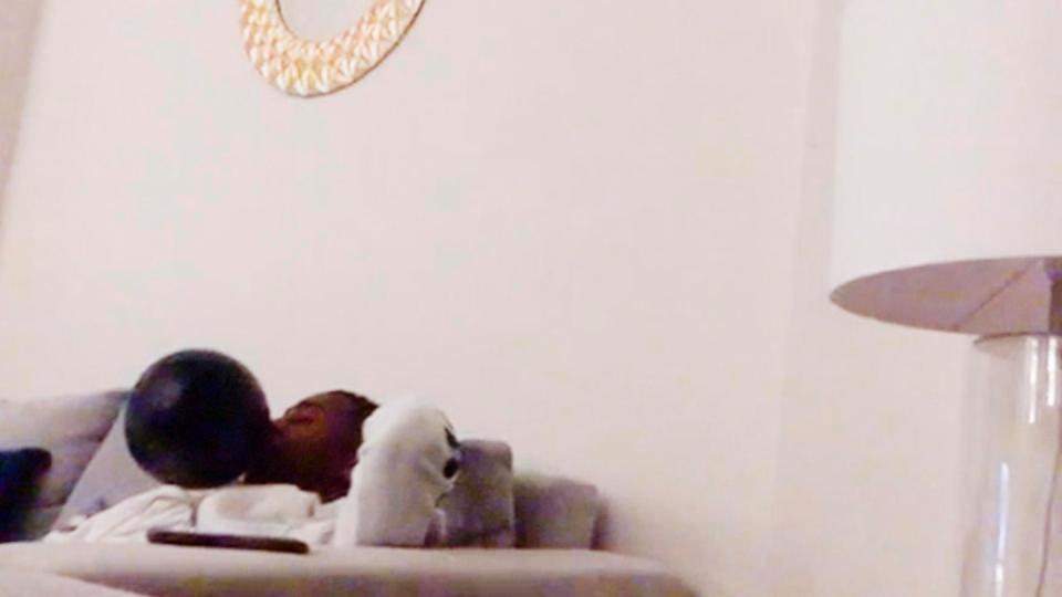 吸笑气，玩阿什利-科尔前女友，威洛克星途堪忧