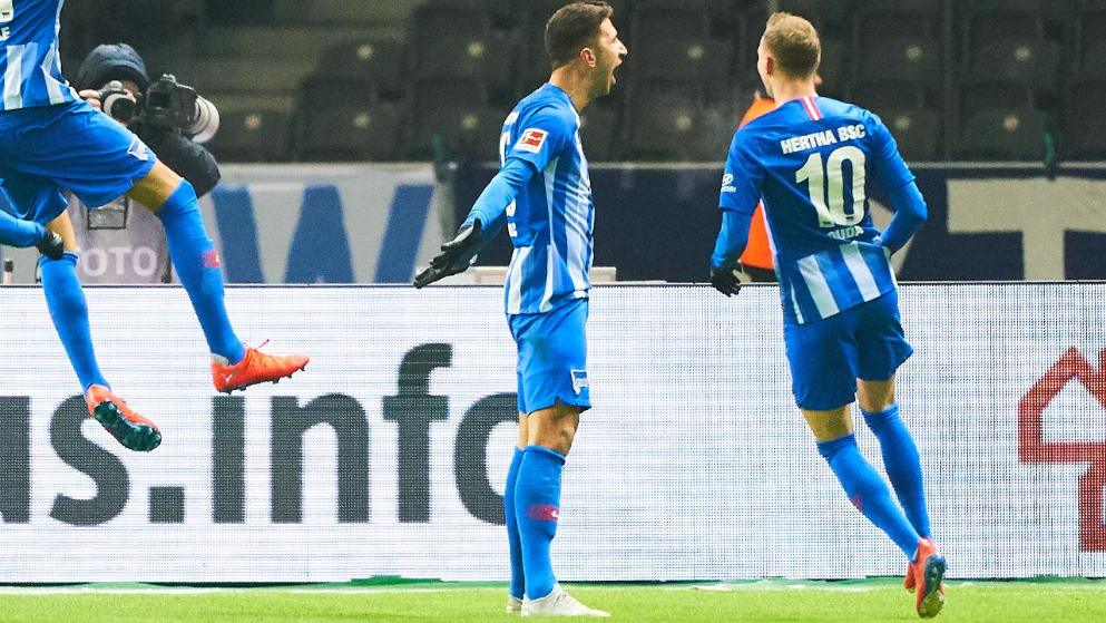 模仿<a href=https://www.310bf.com/tags-C%E7%BD%97-0.html target=_blank class=infotextkey>C罗</a>庆祝！利物浦外租小将：我很敬仰他