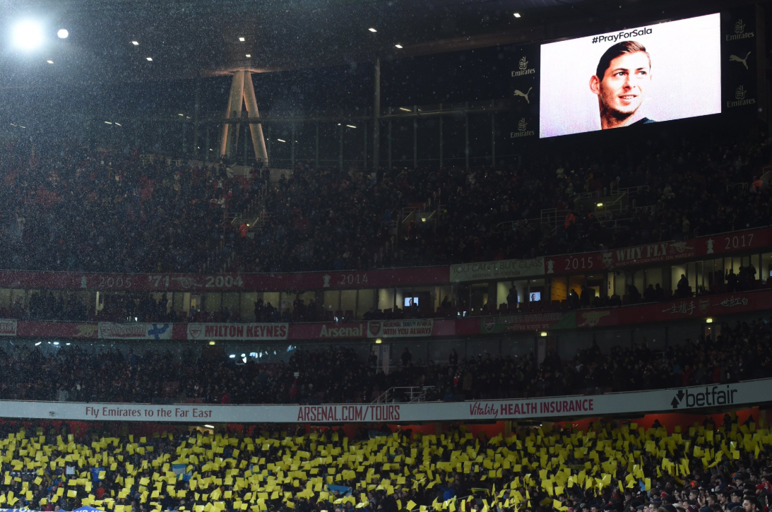 多家外媒：萨拉搜救团队发现了疑似萨拉失踪飞机的碎片