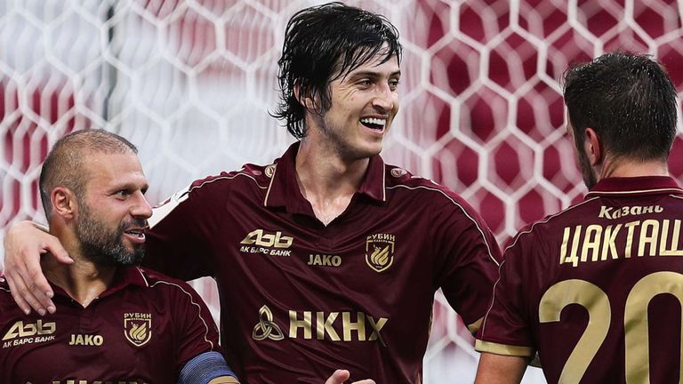 天空体育:狼队有意租借+买断引进阿兹蒙