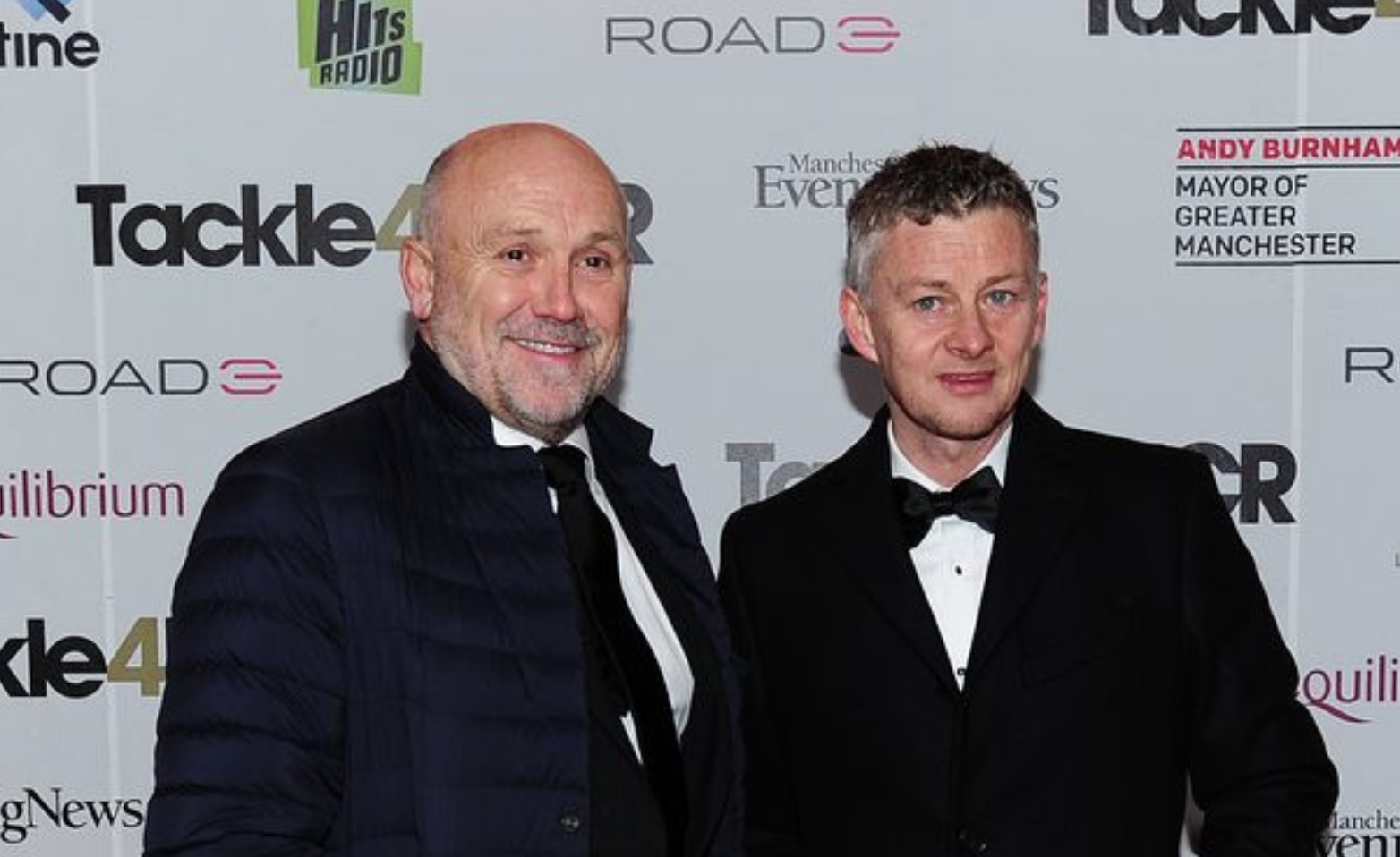 暖暖的曼市！索肖和费兰为孔帕尼站台，支持公益活动