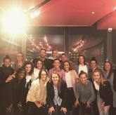 暖心大叔！切赫请阿森纳女队吃饭，恭喜她们取得好成绩