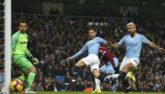 阿圭罗点射制胜席尔瓦中柱，曼城1-0小胜西汉姆联