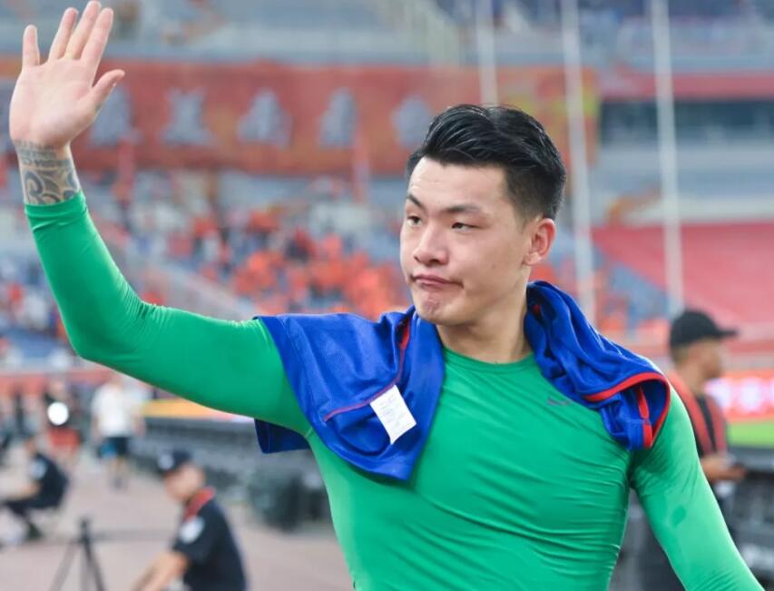 王大雷:去年年中已与鲁能续约,郑智是职业生涯表率