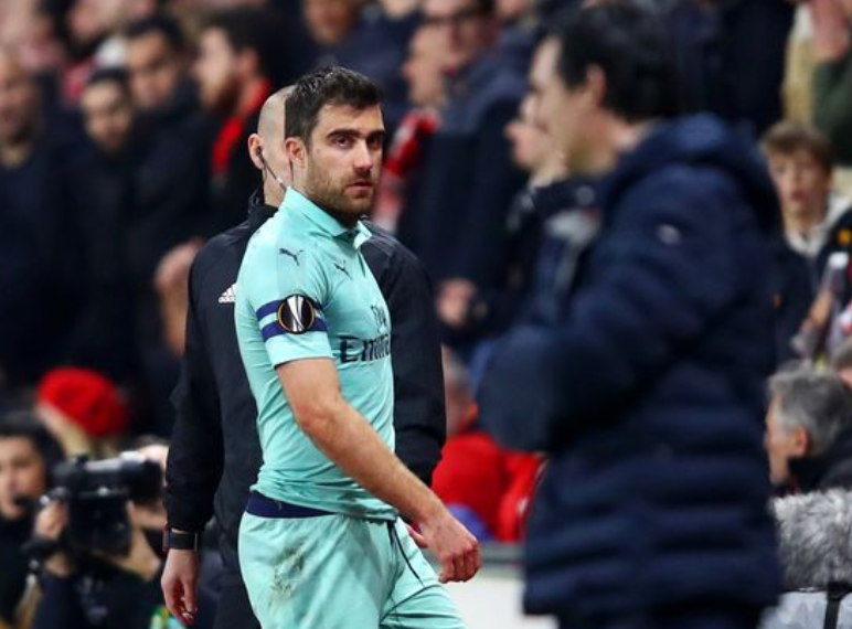 帕帕：两张都不是黄牌，有VAR介入我就不会被罚下场